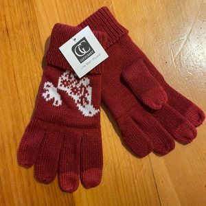 NWT Knit gloves w/ chicken icon